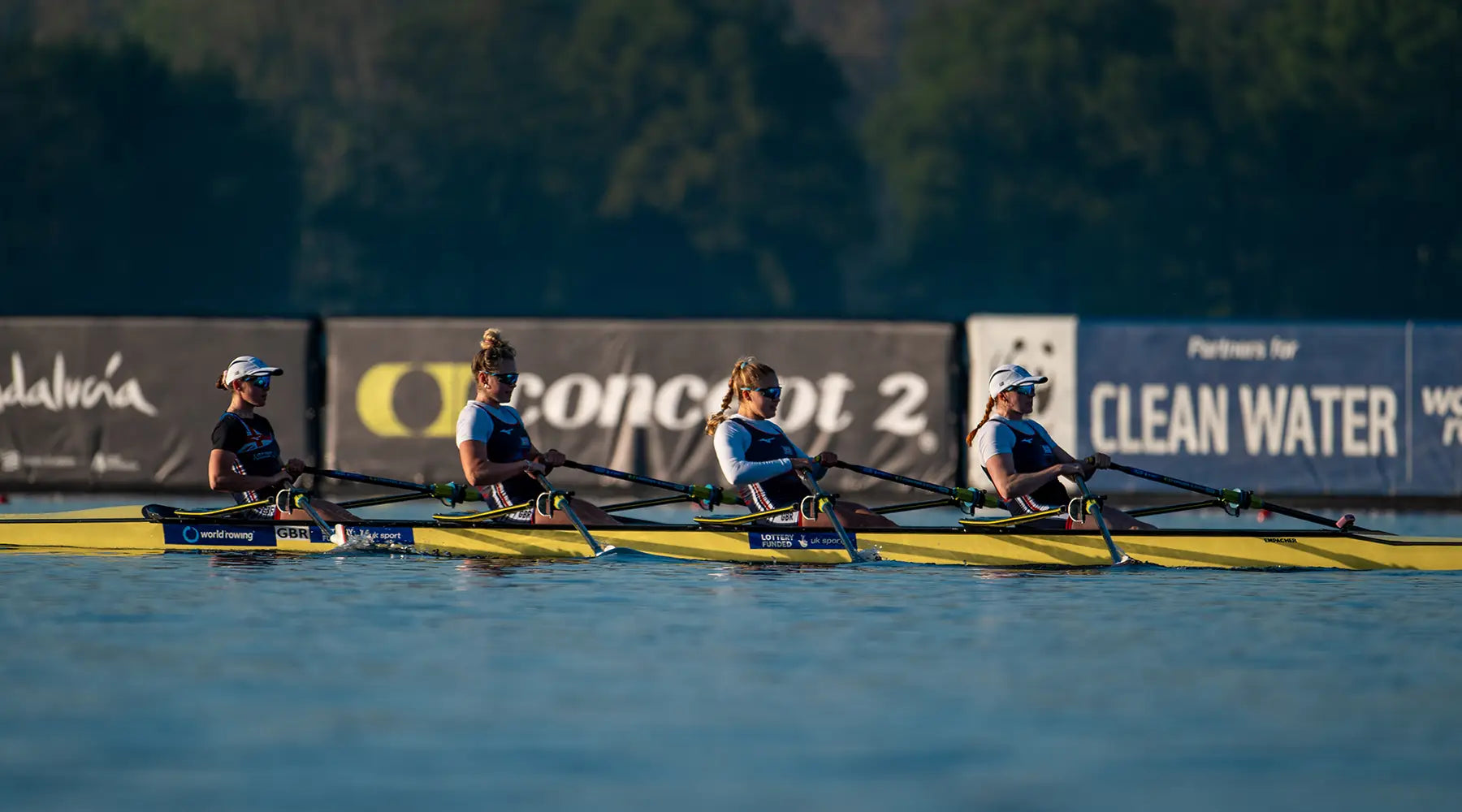 Sport: Rowing – LifeJacket Skin Protection